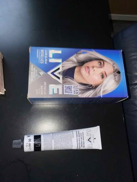Photo of free Hair dye (Bow E3) #2