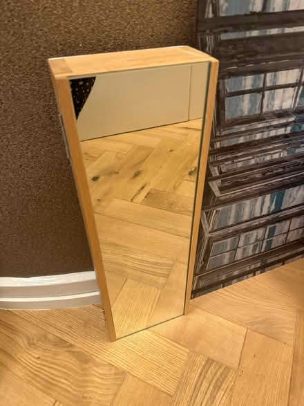 Photo of free Futon key box (Nw8) #1