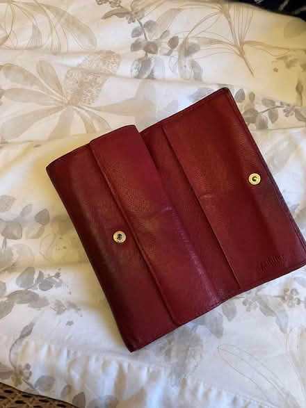 Photo of free Ladies purse / wallet (Goffs Oak EN7) #1