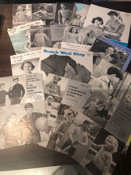Photo of free Selection of vintage children’s knitting patterns (AB16) #1