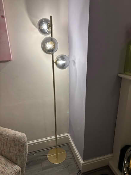 Photo of free Floor lamp (Hyde, SK14) #3