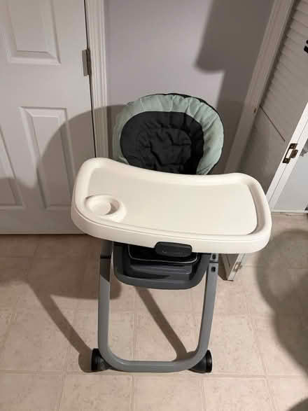 Photo of free High chair (Derwood) #1