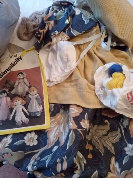 Photo of free Crafting stuff (Hockley Heath B94) #2