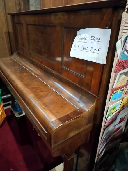 Photo of free Piano (Bearpark DH7) #2