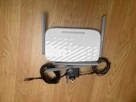 Photo of free TP-Link Archer c50 v6 router (Surrenden BN1) #1