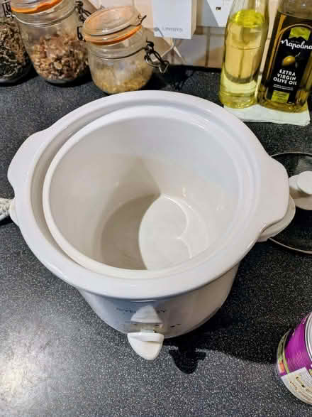 Photo of free Small slow cooker (Brize Norton OX18) #2