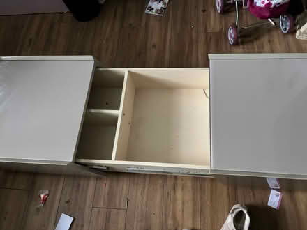 Photo of free Coffee table (HP13) #2
