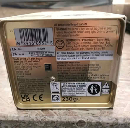 Photo of free M&S Light Up Christmas House Storage Tin (Tinkersley DE4) #4