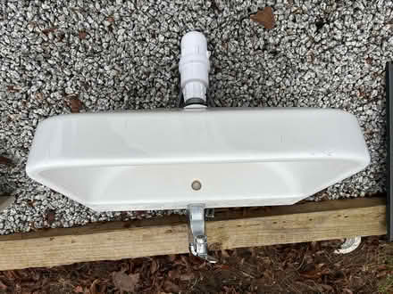 Photo of free Basin with tap (OX14 Abingdon) #2