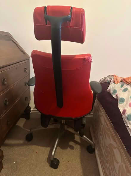 Photo of free Red Office Chair (ex2 8pp) #2