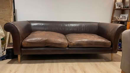 Photo of free leather sofa (Meersbrook, S8) #1