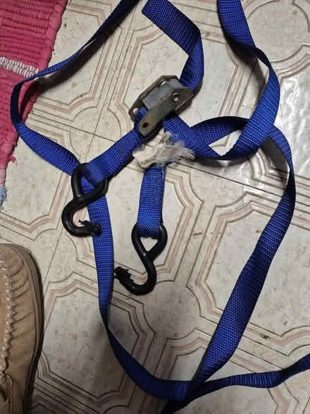 Photo of free hold down straps (20817) #1