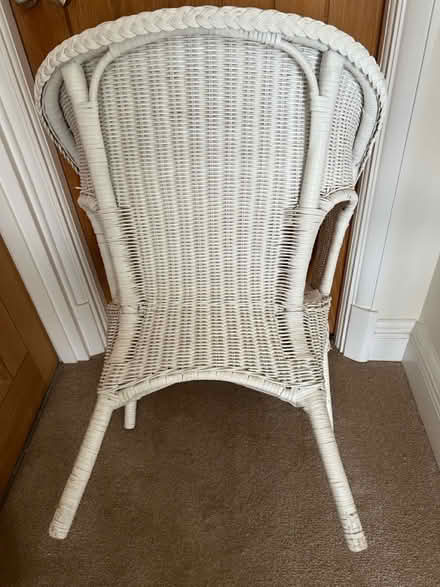 Photo of free White rattan chair (Kingswood KT20) #2