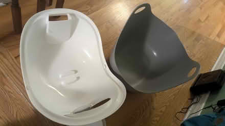 Photo of free Cat litter box (Vanier 32 Dunbarton court) #3