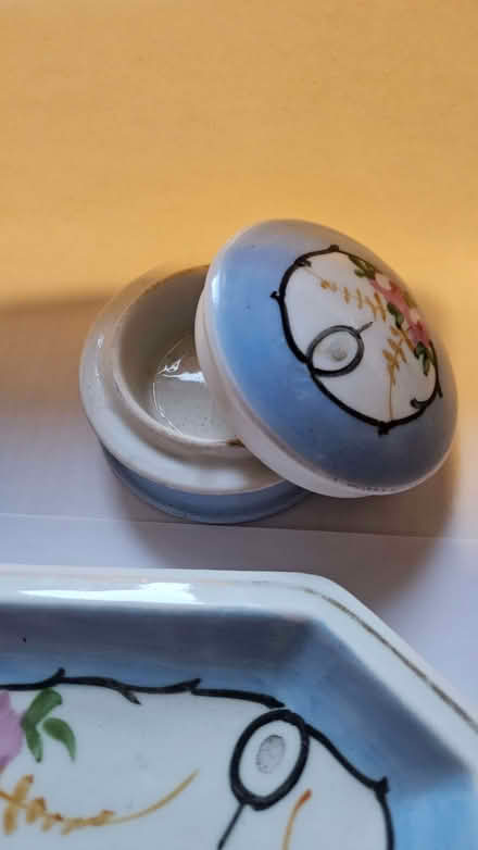 Photo of free Small ceramic tray with 2 pots with lids (Leckhampton GL53) #2