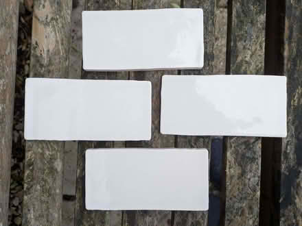 Photo of free Cream wall tiles (Abingdon-on-Thames OX14) #1