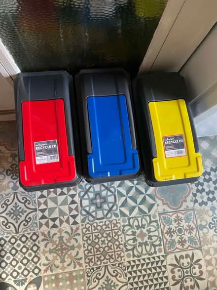Photo of free 3x25L storage bins (SE4) #2