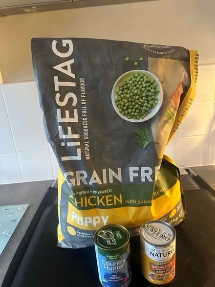 Photo of free Dog kibble food for puppies, sensitive stomach. (Milton OX14) #1