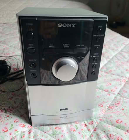 Photo of free Sony small hi-fi system - spares or repairs (Morley LS27) #1