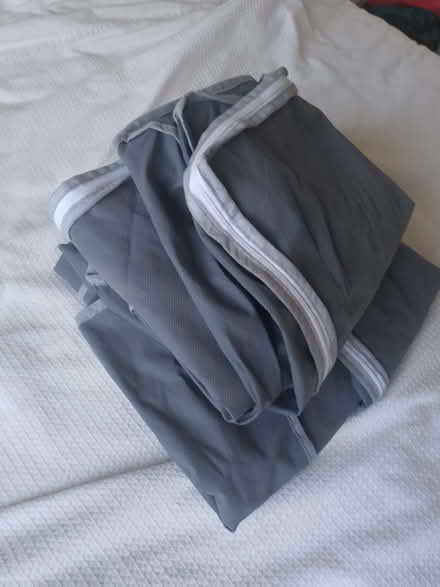 Photo of free Under bed storage bags x 3 (Jennyfield HG3) #2