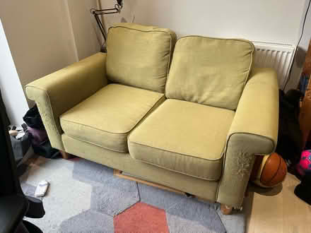 Photo of free Small green sofa (Hoxton N1) #1