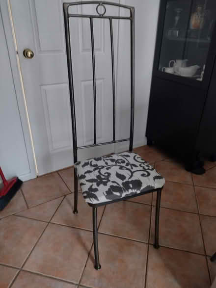 Photo of free 4 metal dining chairs (Letchworth) #1