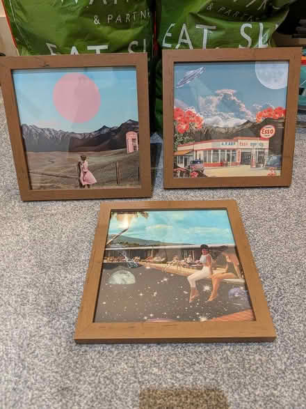 Photo of free Square frames + pictures (N15) #1