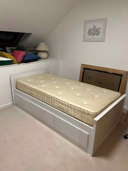 Photo of free Single bed with draws (New Marston OX3) #1