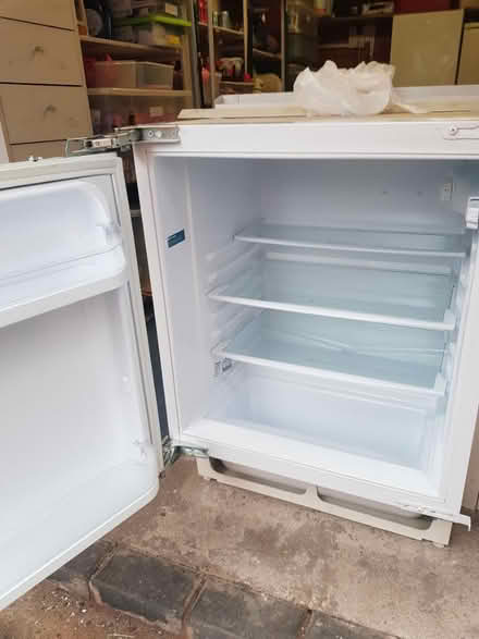 Photo of free Integrated Fridge (Mansfield Ng18) #2