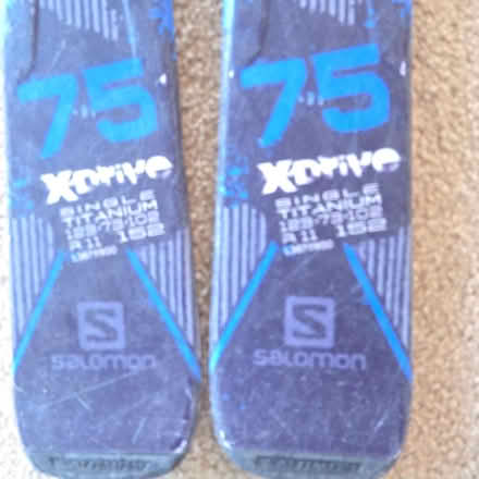 Photo of free Downhill skis and ski boots (14 & Farmington) #3