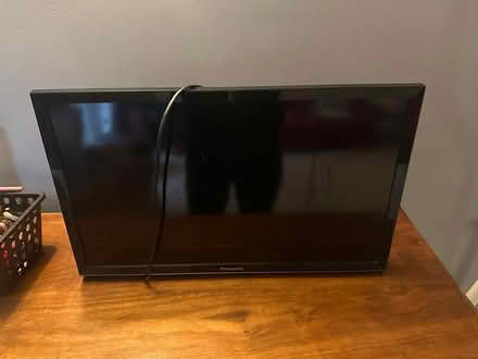 Photo of free 24 inch panasonic tv (ex2 8pp) #1