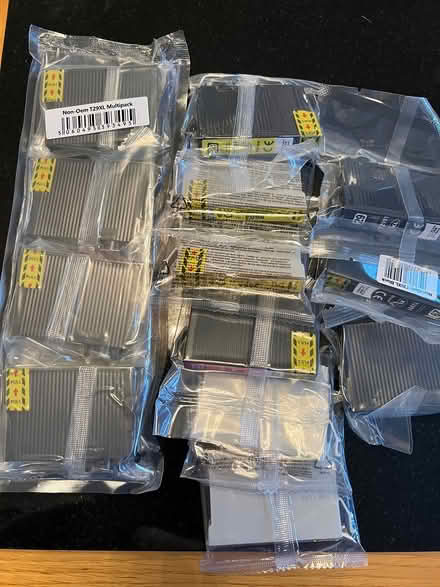 Photo of free Epson Printer XP 352 (Broughton, DN20) #2