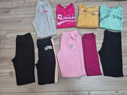Photo of free Girls clothes (UB5 Northolt) #1