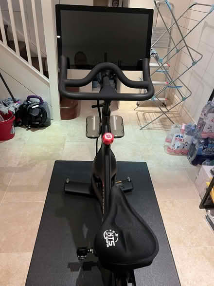 Photo of free peleton (Earlsfield SW17) #1