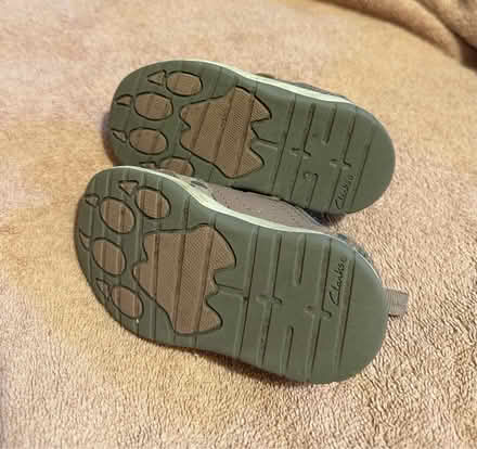 Photo of free Clarks Girls Shoes (5G) (Hemel Hempstead HP3) #2