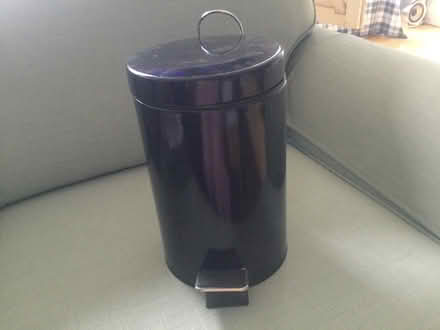 Photo of free Small Waste Bin (Leith EH6) #1