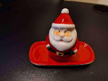 Photo of free Father Christmas pepper pot & dish (Top Amersham HP6) #1