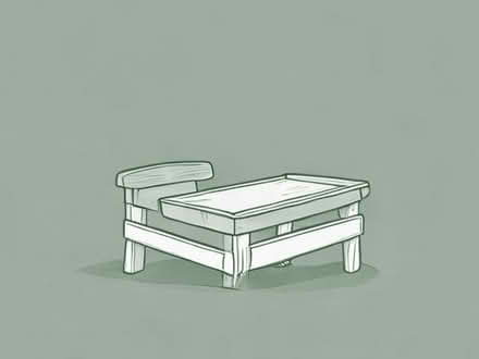 Photo of free large child's easle (Pensby CH61) #1