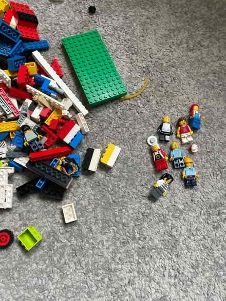Photo of free Mixed miscellaneous Lego (Poole, Baiter, BH15) #4