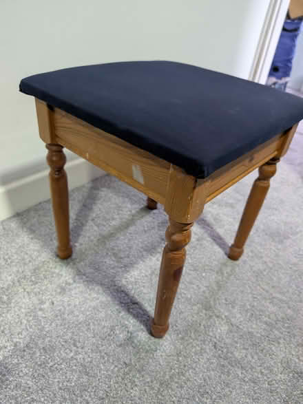 Photo of free Stool (Handsworth B21) #2