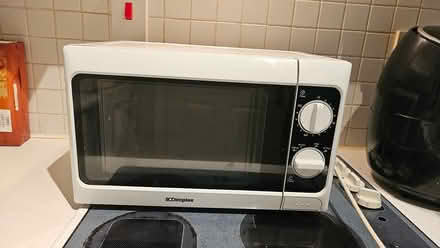 Photo of free Microwave (Sandymount) #3