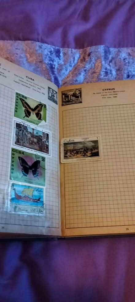 Photo of free Stamp album (Carnforth LA5) #1