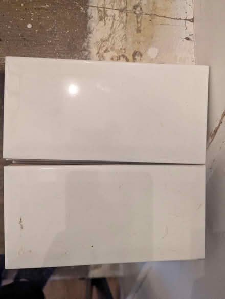 Photo of free White tiles (Gedling, Nottingham) #1