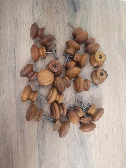 Photo of free Kitchen cabinet knobs (Senacre ME15) #1