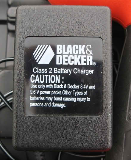 Photo of free B&D FireStorm 9.6v drill w/issues (castro valley) #4