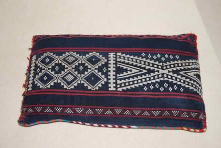 Photo of free Cushion (Lee-on-the-Solent PO13) #2