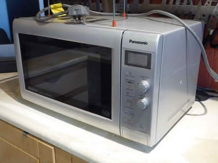 Photo of free Microwave/grill (Panasonic) (Dedworth SL4) #2