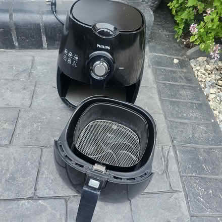 Photo of free Air Fryer (Kinson BH10 7BU) #2