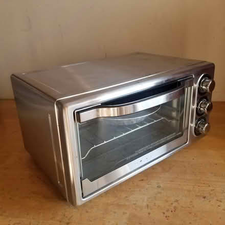 Photo of free Toaster Oven (Yonge Eglinton) #2