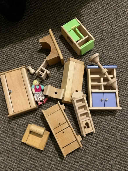 Photo of free Dolls house furniture (Cannonmills EH7) #1